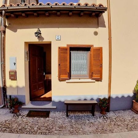 La Casetta Di Lola Norcia Exterior photo